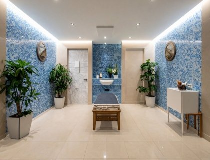 Verleihen Sie Ihrem Zuhause Eleganz und Wert mit hochwertigen Fliesenverlegungsarbeiten