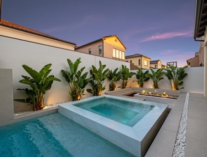 Individuelle Schwimmbadfliesen und -gestaltung